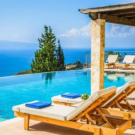 Stafida Villa
